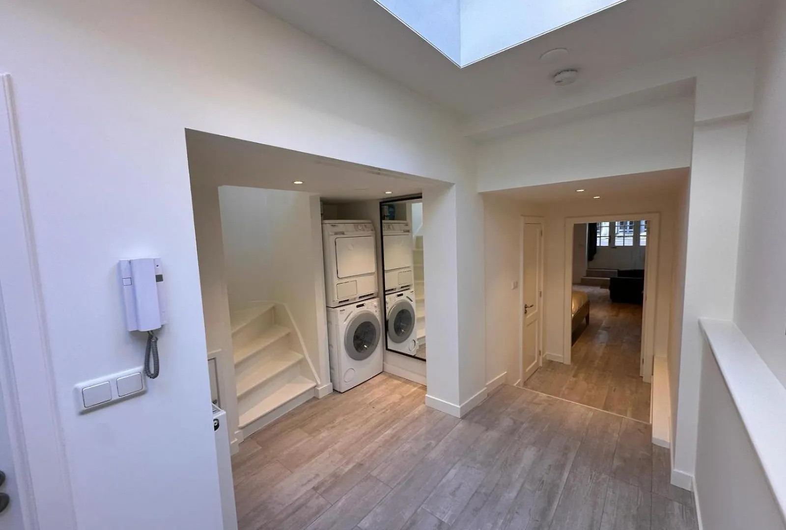 Tulip House Luxury Apartment - Top Location - Rijksmuseum - Leidseplein Amsterdam Central 120 M2 All Private With Kitchen Netherlands